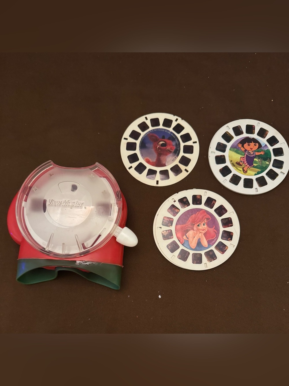 View-Master Viewer w/ Seven Reels Dora the Explorer, Rudolph, The Little Mermaid